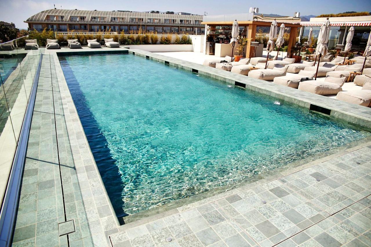Atzavara Hotel & Spa Santa Susanna Eksteriør billede Rooftop pool at the Hotel